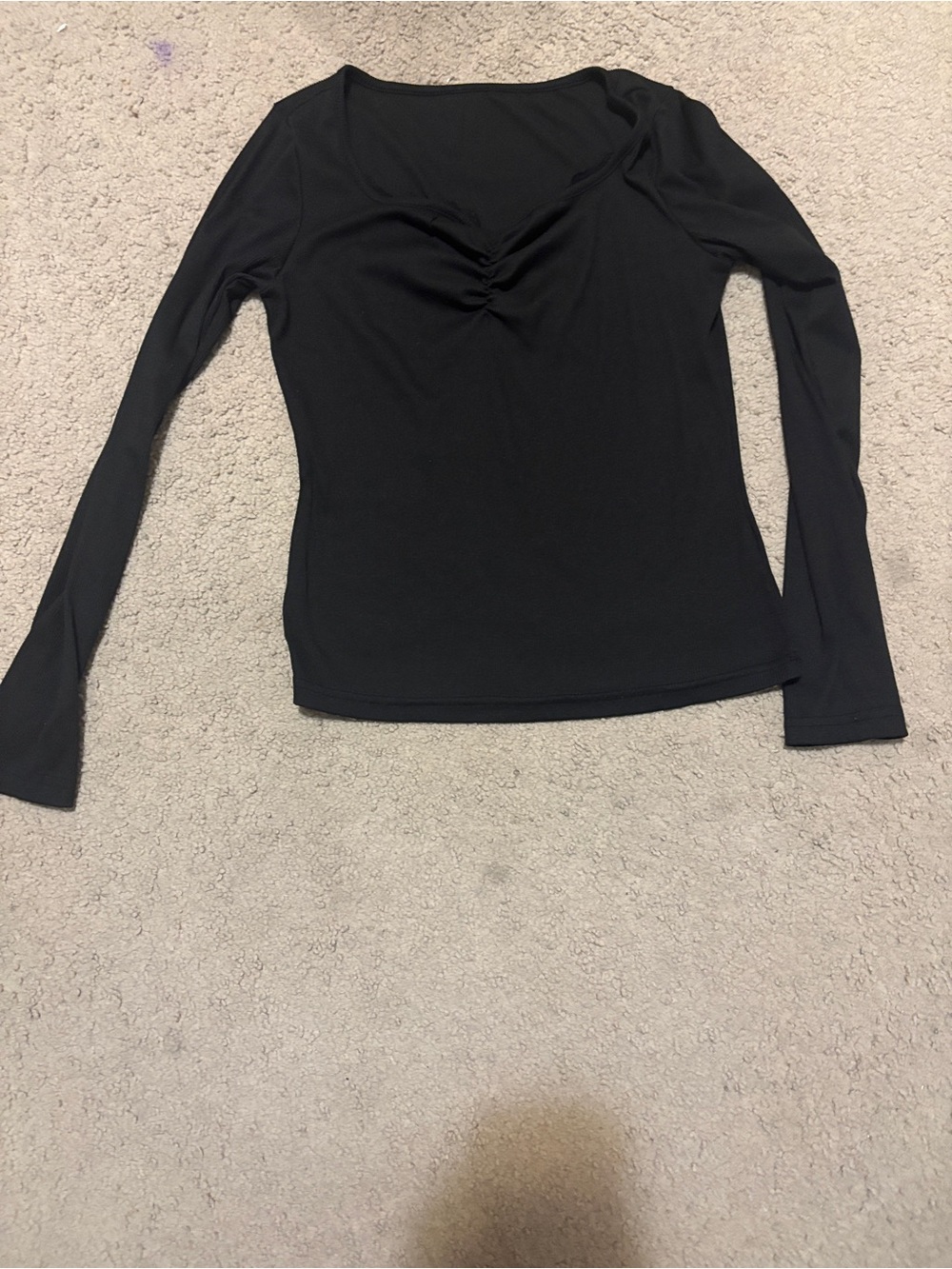 Women’s Black Long-Sleeve Ruched V-Neck Tee